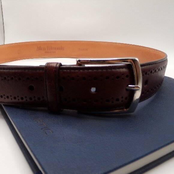 Allen Edmonds Manistee Dress Belt  Chili (74035) - Picture 2 of 8